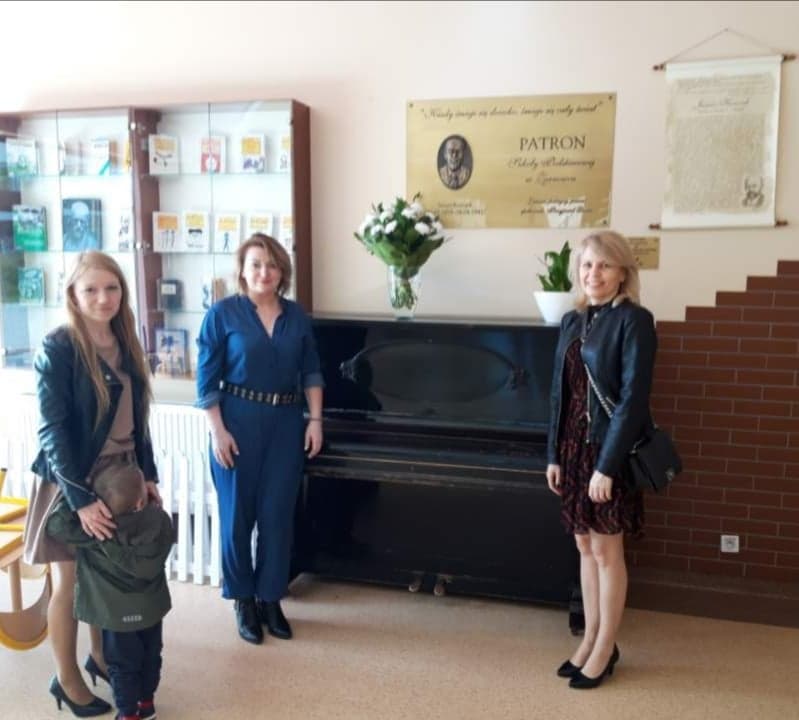 Tutaj powinien być opis