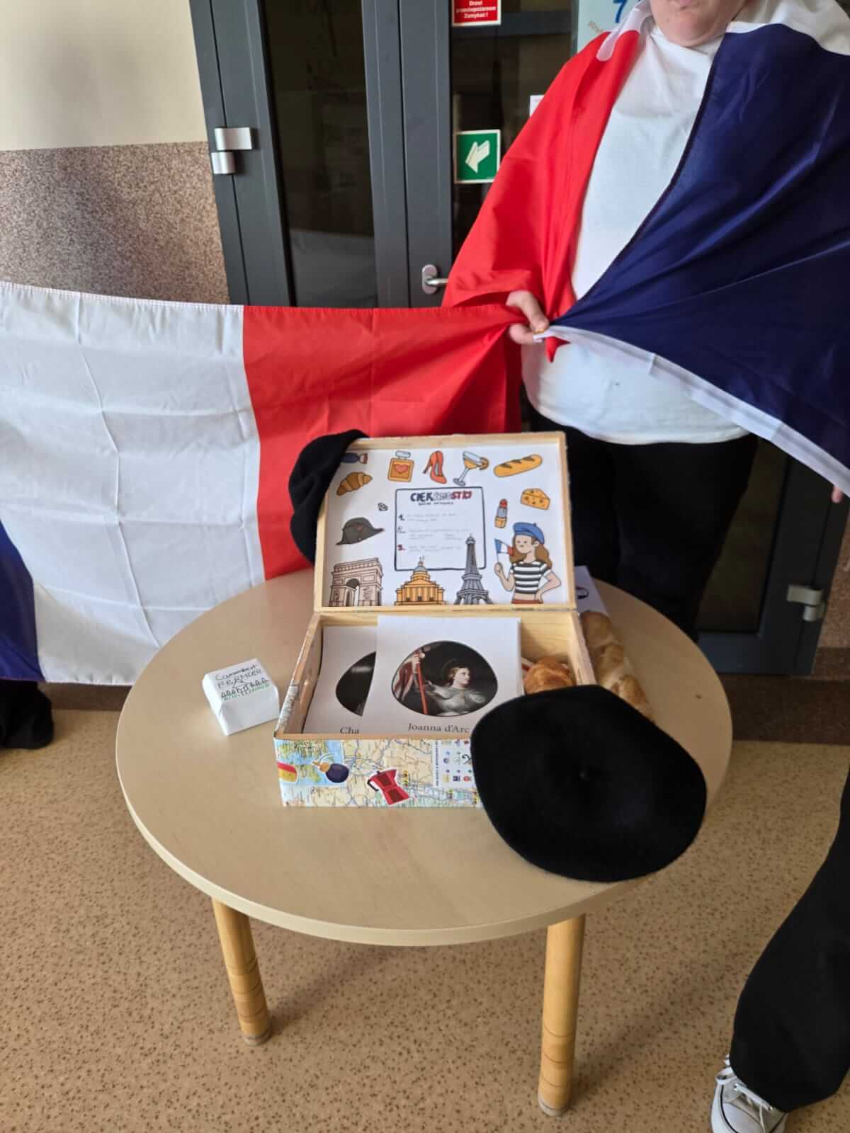 Tutaj powinien być opis