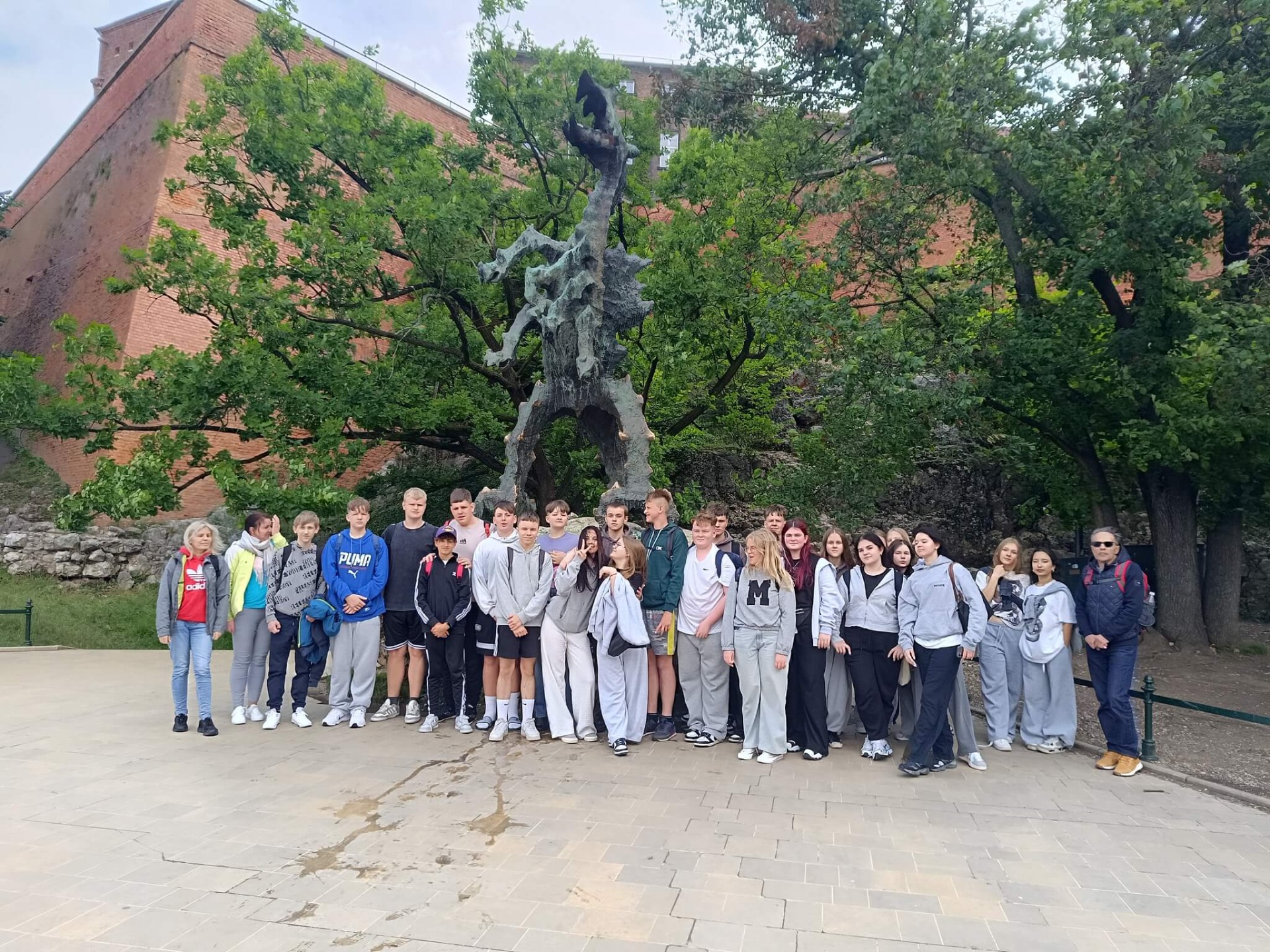 Tutaj powinien być opis